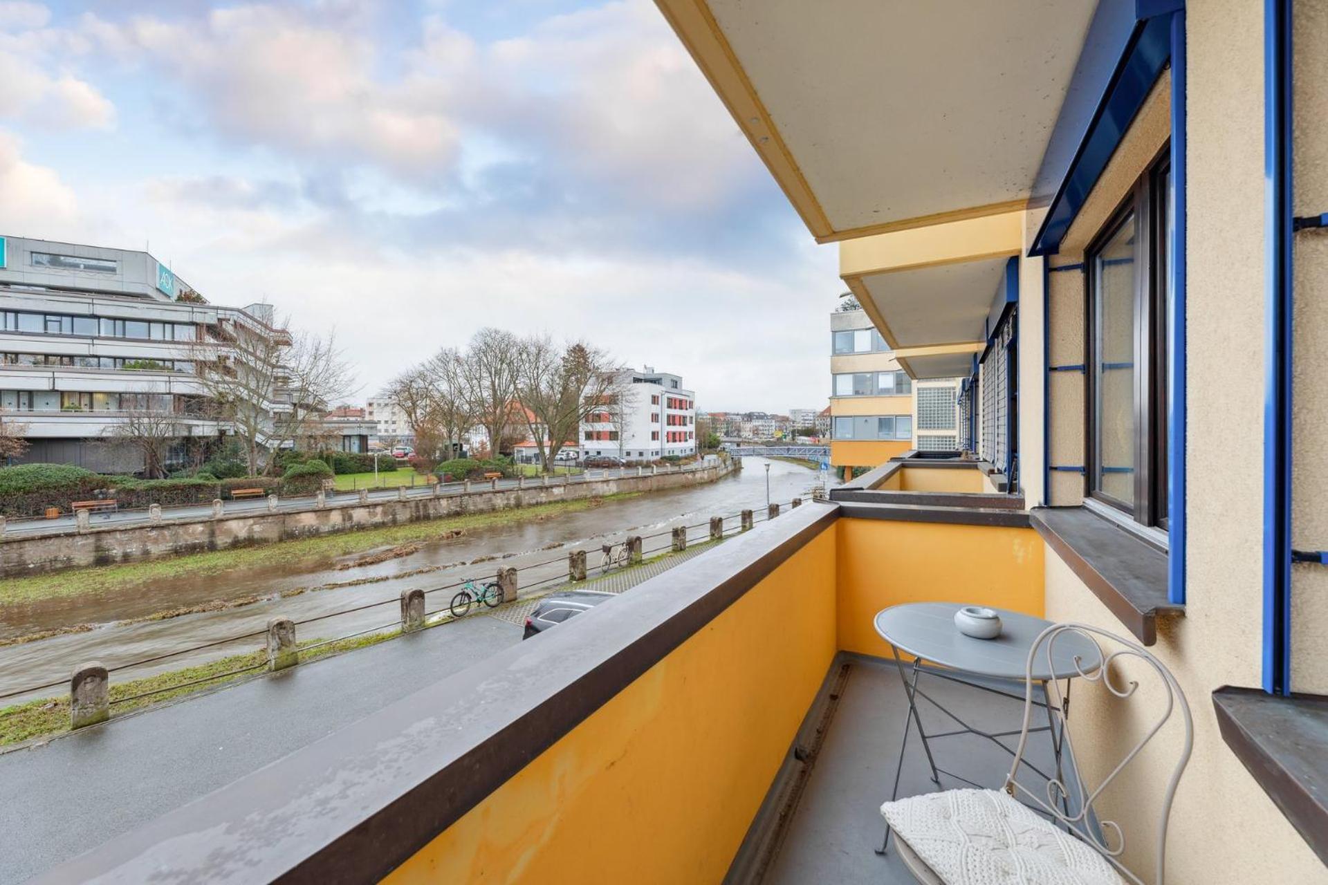 Sali Homes - Charming Studio Apartment In Heart Of Bayreuth With Balcony Экстерьер фото