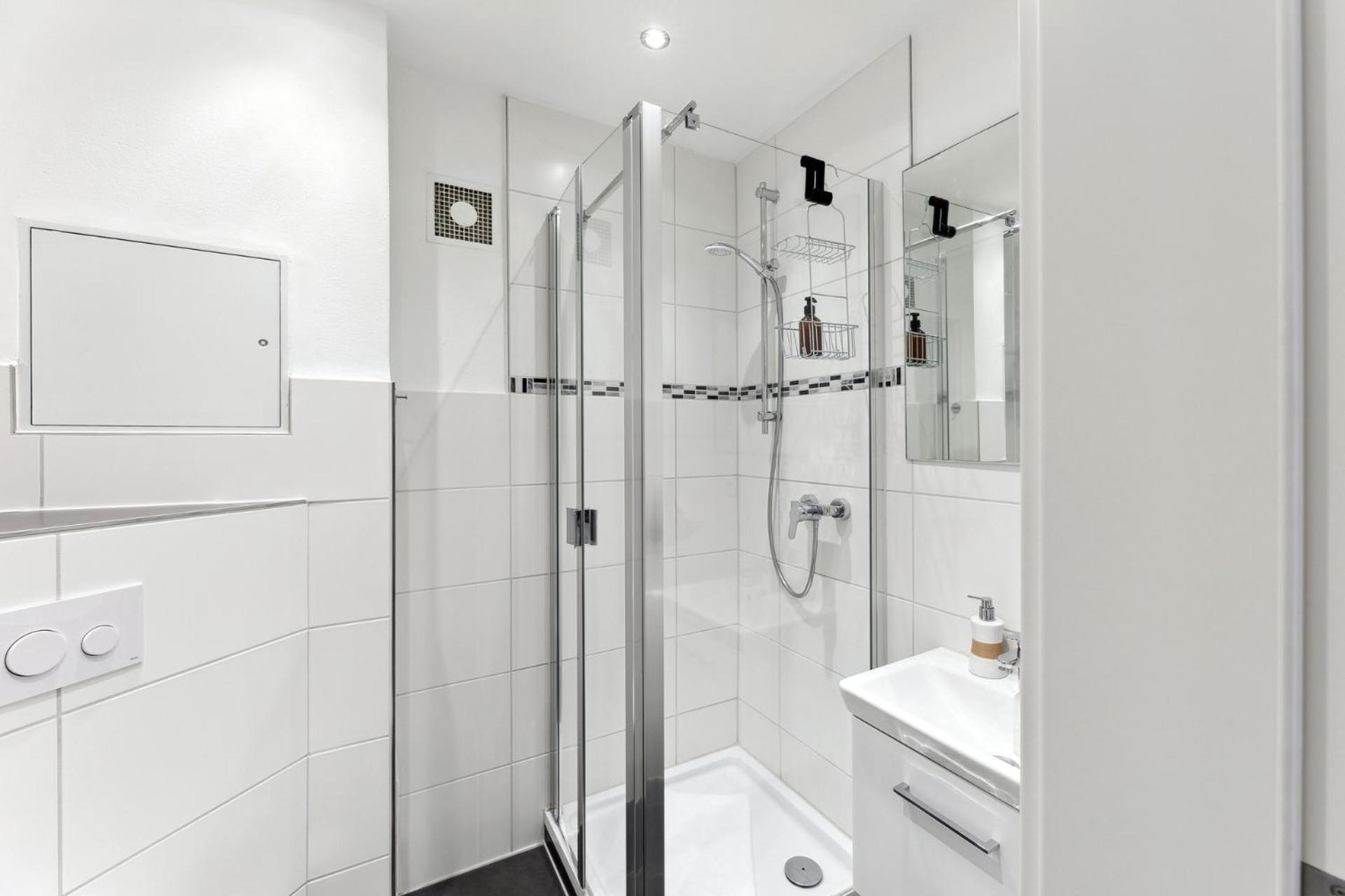 Sali Homes - Charming Studio Apartment In Heart Of Bayreuth With Balcony Экстерьер фото