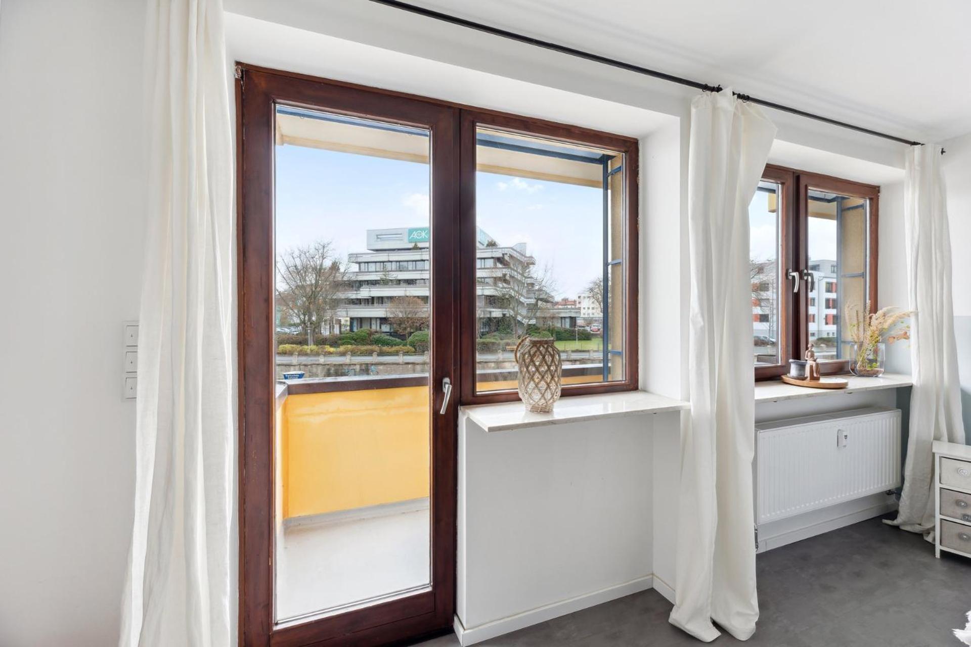 Sali Homes - Charming Studio Apartment In Heart Of Bayreuth With Balcony Экстерьер фото